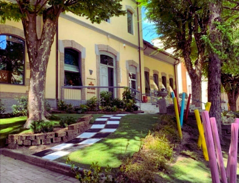 Scuola La Casa Arancione