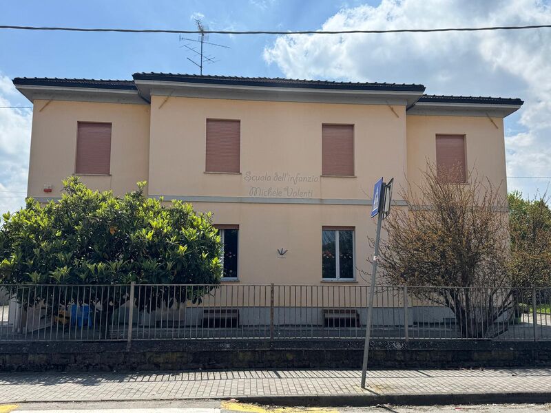 Scuola Michele Valenti