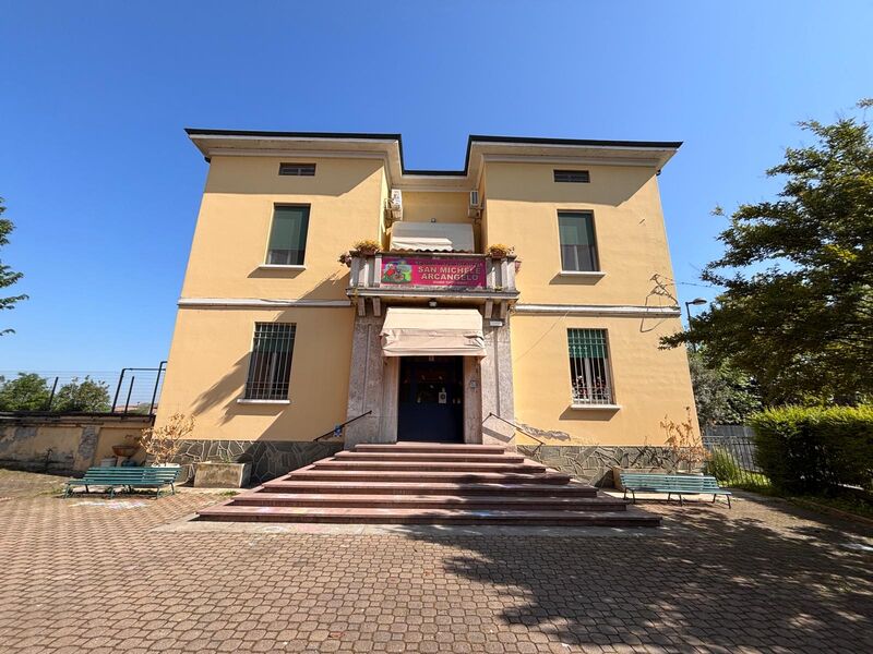Scuola San Michele Arcangelo